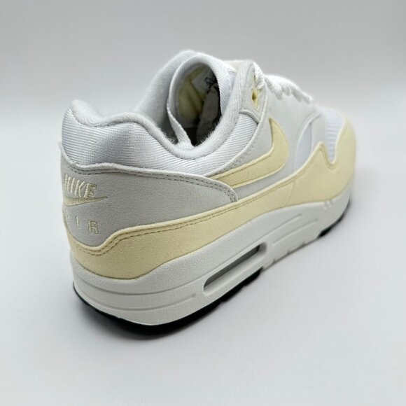 Women’s Nike Air Max 1 White Alabaster DZ2628-108 Size 6.5 - Picture 11 of 13